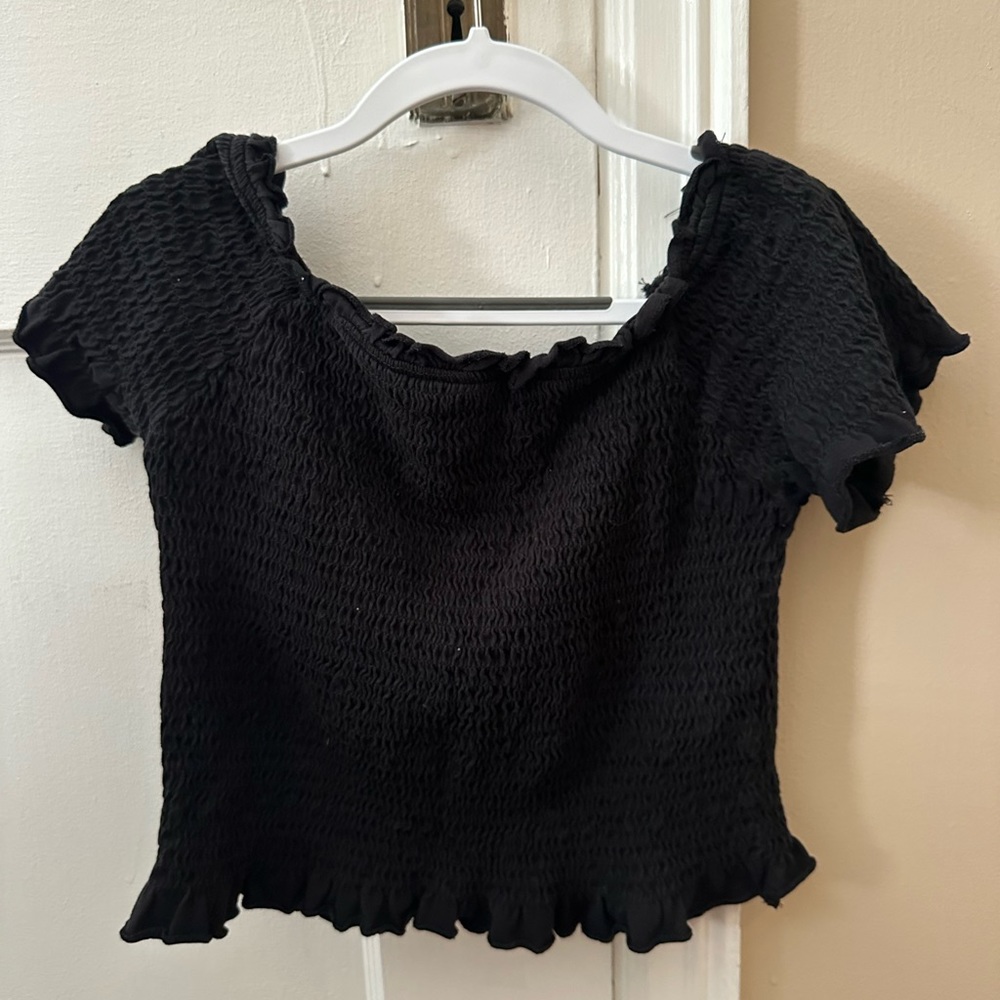 women’s off the shoulder black crop top